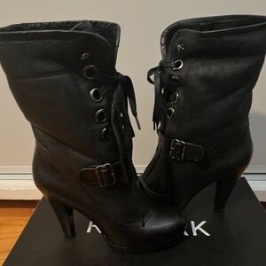 BRAND NEW. ** RUDSAK** Women’s  Winter Boots Sherpskin lined 7